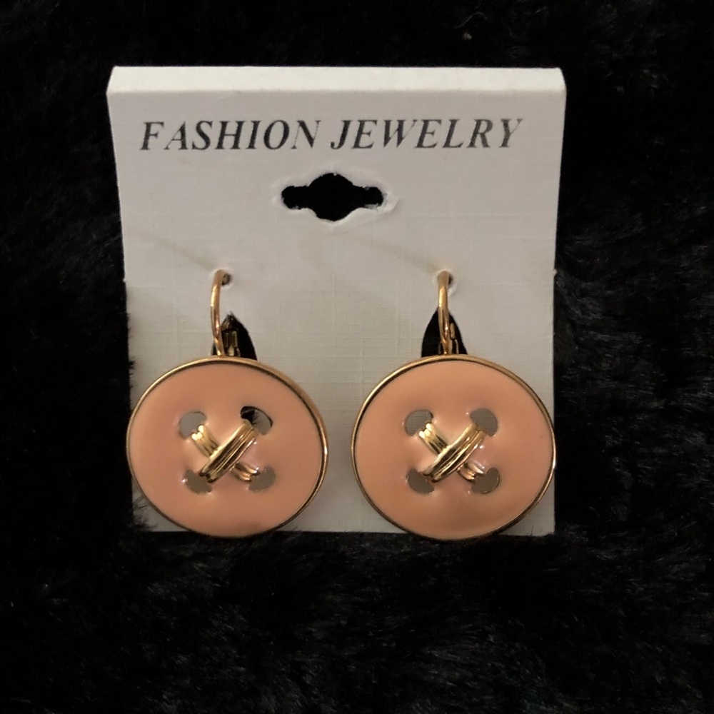 Fashion earrings